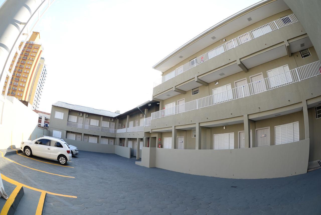 Wanna Hotel Lins Zewnętrze zdjęcie